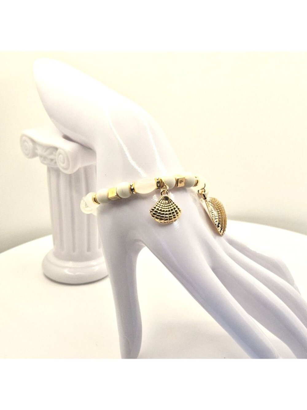 Gold And White Beaded Bracelet With Shell And Seahorse Charms Beach-Inspired Jew